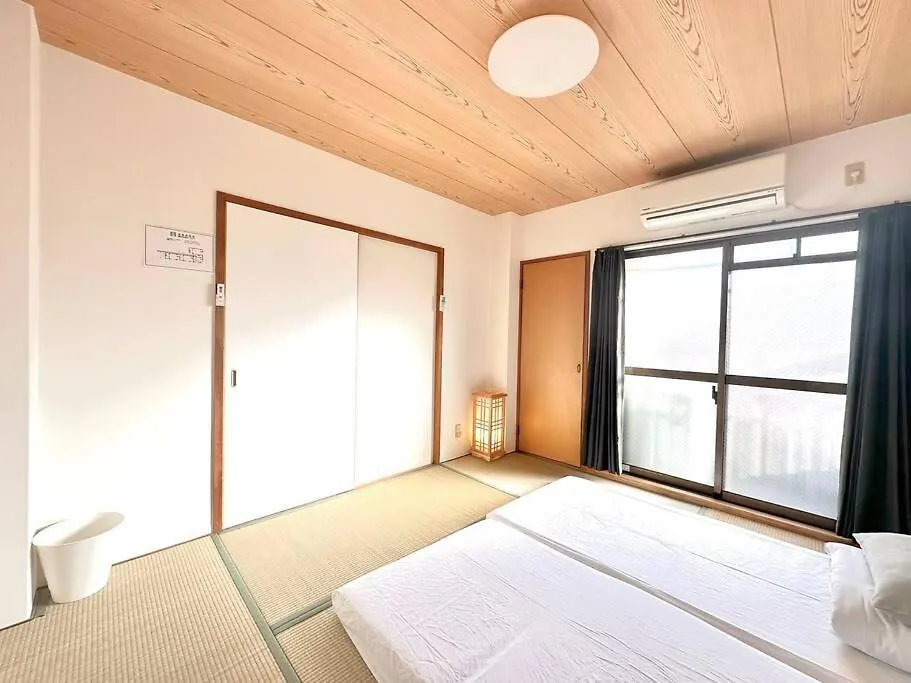 Ferienwohnung 303号室南海線駅2分の明るい和室専用キッチンとバスルーム付き荷物預り Ōsaka Apartment